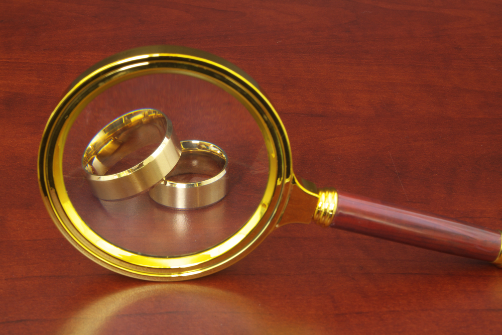 A Spotlight on Wedding Rings Under the Magnifying Glass