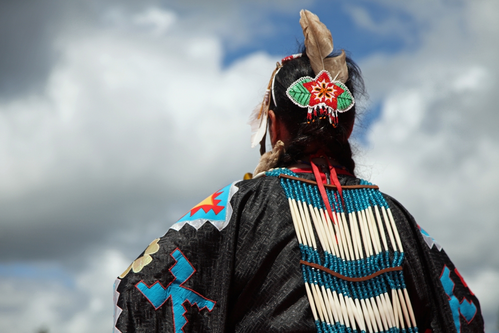 Though some Canadians might believe First Nations gambling venues are a recent development, these entities have been enriching communities since possibly as early as the 1970s through bingo halls, demonstrating a long tradition of gambling as a community and cultural activity.