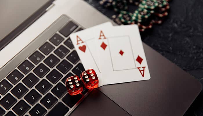 Guidance for Advanced Tactics in Live Blackjack