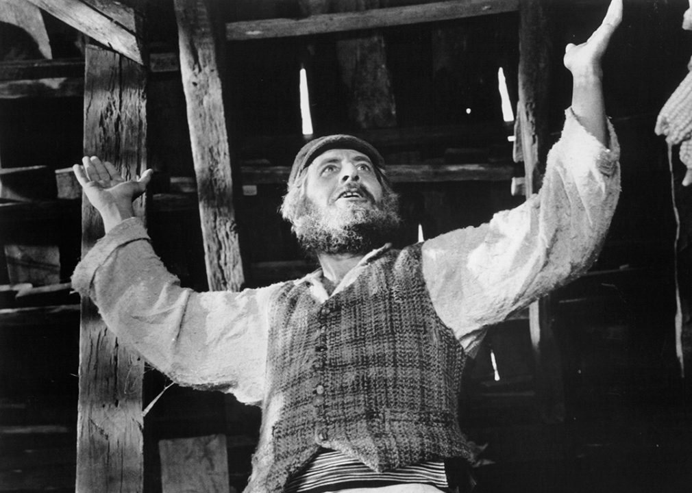 Fiddler on the Roof (1971)