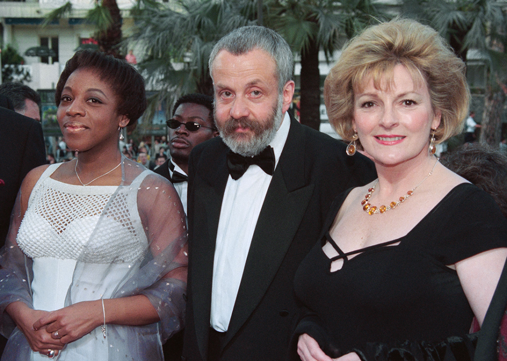Secrets & Lies (1996)